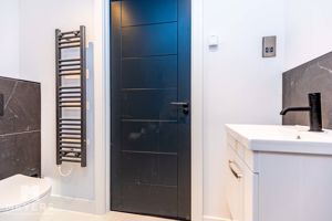 Photo 20- click for photo gallery